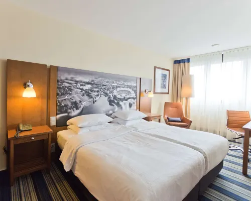 Arthotel Ana im Olympiapark Hotels near Moosach