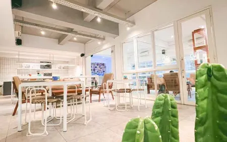 Hotel Nyland Pasteur Bandung Отели рядом с достопримечательностью «International Women University»