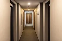 Ramirez Flats Valencia