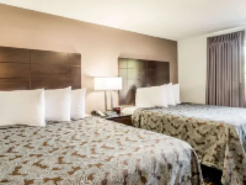 Rodeway Inn Middleboro-Plymouth Hotels in Middleboro