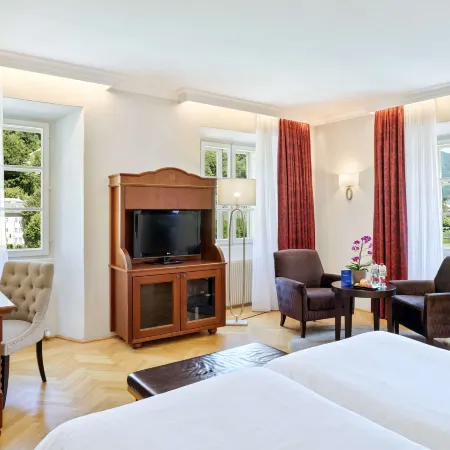 Radisson Blu Hotel Altstadt, Salzburg Отели рядом с достопримечательностью «Кладбище Святого Петра»
