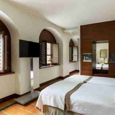 Parador de Granada Rooms
