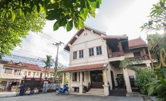 Luang Prabang Legend Hotel