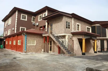 Cute Villa Hotel and Suites