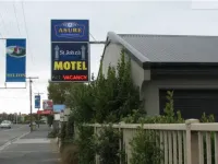 St Johns Court Motel Hotels in Circle Hill