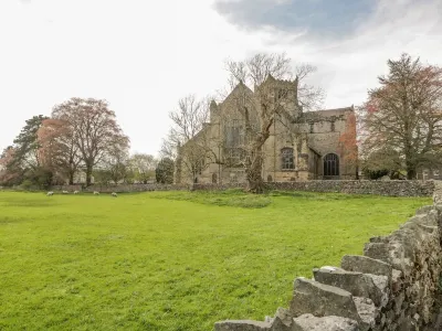 Cartmel Lodge