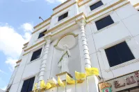斯里薩布薩基裡飯店 Statue of Dupleix附近的飯店