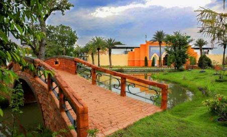 Vanida Resort - Halal - Housity