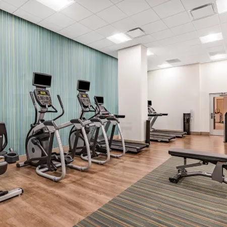 Holiday Inn Express & Suites LINCOLN DOWNTOWN by IHG