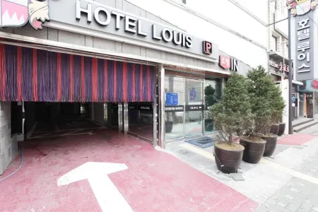 Sengnam Moran Louis