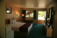 Econo Lodge Inn & Suites Montrose - Black Canyon Area