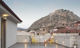 Athena Hotel