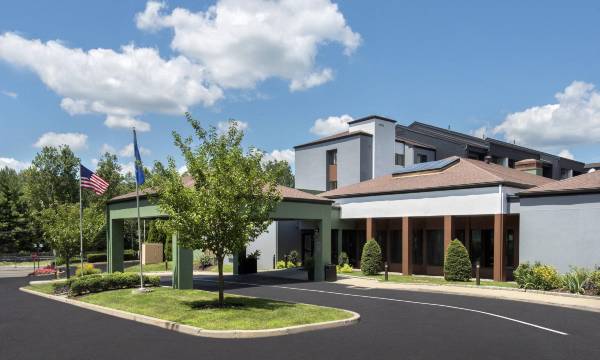 Courtyard Norwalk