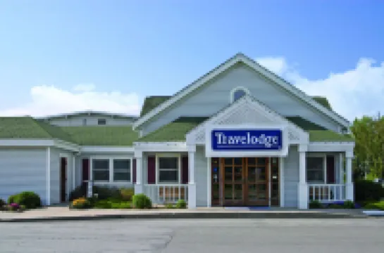 Travelodge by Wyndham Iowa City Hotels in Johnson County