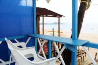 Cafe Blue