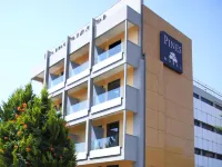 Pines Hotel - breakfast