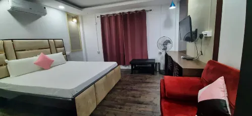 The Palm Suites , Incredible India Tourism Hotel a Guwahati