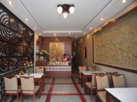 Ruby Hotel