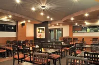 Monsane River Kwai Resort Hotels in Tha Muang