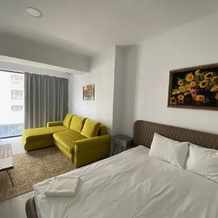 Maritimo Luxury ApartHotel