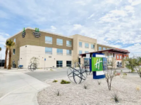 Holiday Inn Express & Suites BLYTHE by IHG