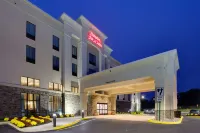 Hampton Inn & Suites Philadelphia/Bensalem Hotels in Bensalem