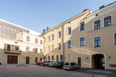 2Ndhomes Keskustori Apartment Hotels near Hiukkasten Kaivin Oy