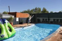 Aaok Moondarra Caravan Park - Pools
