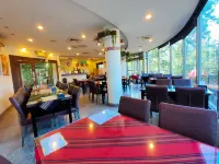 Fuhsing Youth Activity Center - 2-Star
