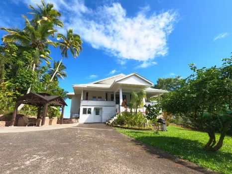 Hilo Bay Oceanfront Bed and Breakfast Hotels in der Nähe von Mauna Loa Observatory