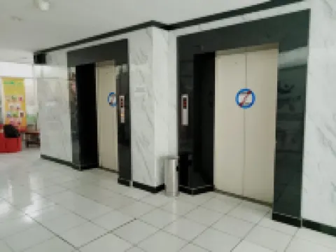 Studio 18 Apartemen the Jarrdin Cihampelas by Berdikari Properti