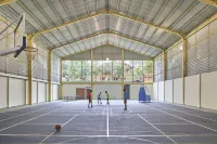 Jambuluwuk Convention Hall & Resort Puncak Hotels in Ciawi