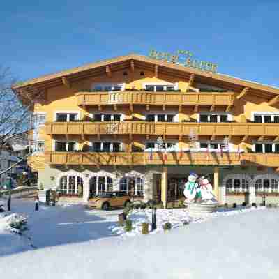 Henri Country House Seefeld Hotel Exterior