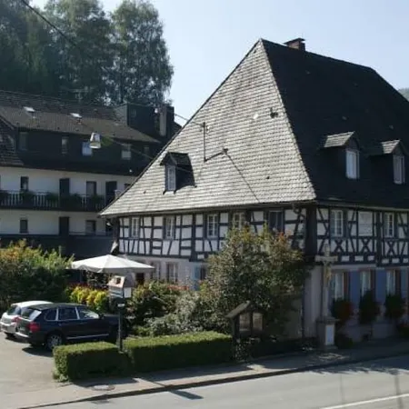 Landidyll Hotel Zum Kreuz
