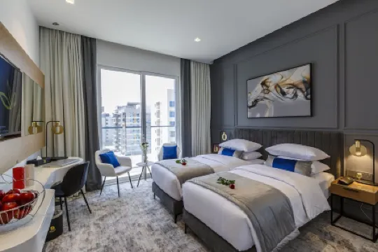 Rose Executive Hotel - Dwtc Отели рядом с достопримечательностью «Всемирный торговый центр Дубай»