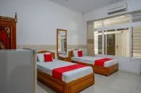 RedDoorz Plus Syariah at Alam Raya Hotel Hoteles cerca de Talise Beach