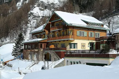 Hotel Kaiservilla Hôtels à : Winklern
