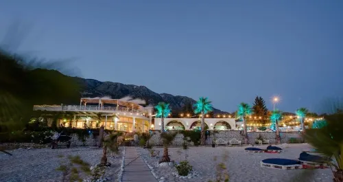 Drymades Inn Resort
