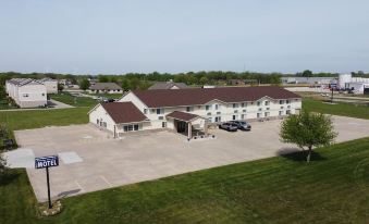 Budget Inn Oskaloosa - Housity