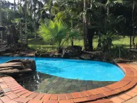 Koala Cabins Sunshine Coast Hotels in Mapleton