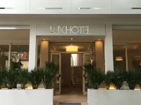 拉克斯飯店