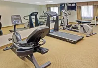 Days Inn & Suites by Wyndham Laurel Near Fort Meade Hotels in Annapolis Junction
