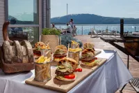 Malangen Resort - servizio colazione