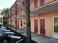 La Bella Inn Hotels in Eustis
