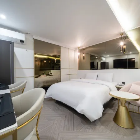 Pohang Daejam-Dong Rich Hotel