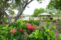 Hillview Motel Charters Towers Qld Hotel a Queenton