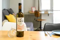 Crops Suites โรงแรมใน