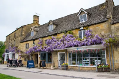 Crown and Trumpet Inn