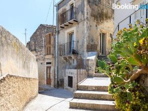 Nido di Modica Con Vista by Wonderful Italy