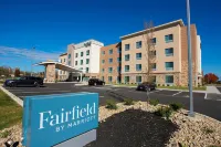Fairfield Inn & Suites Dayton North - parking